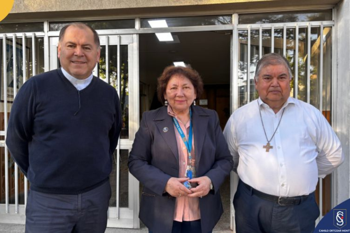 P. Nelson Moreno visitó Salesianos Macul